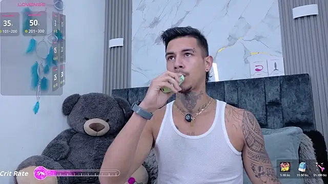 JAYCOB00 online show from 02/01/26, 05:22