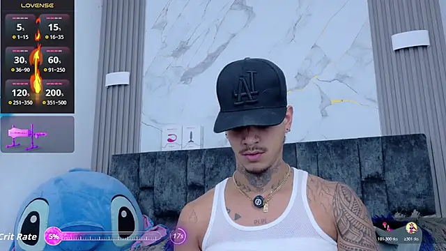 JAYCOB00 online show from 10/31/25, 01:57