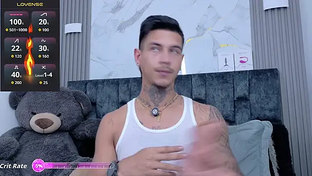 JAYCOB00 online show from 01/12/26, 04:41