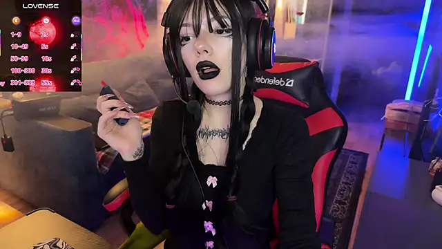 Eva-miller1 online show from 11/07/25, 09:25