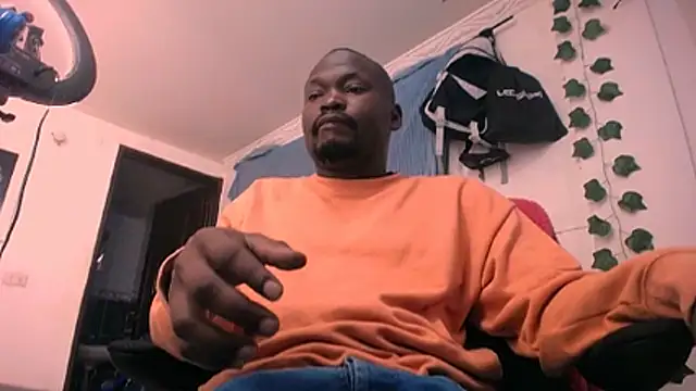 latinhot9631 online show from 04/08/26, 02:02