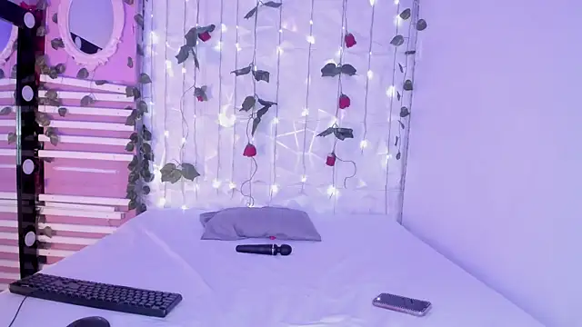 Megannklein online show from 03/18/25, 11:55