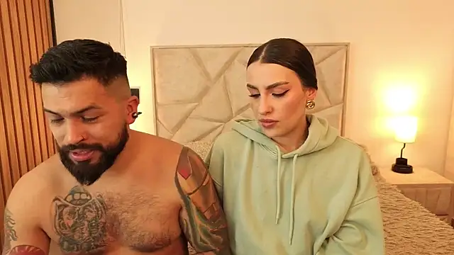 teseo and afroditha  online show from 12/04/25, 03:27