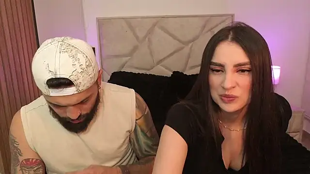 teseo and afroditha  online show from 04/03/26, 03:57