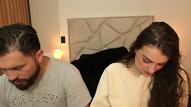 teseo and afroditha  online show from 03/11/26, 03:22