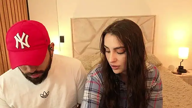 teseo and afroditha  online show from 10/18/25, 03:52