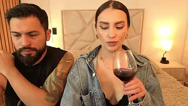 teseo and afroditha  online show from 12/02/25, 03:07