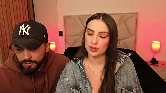 teseo and afroditha  online show from 04/13/26, 03:10