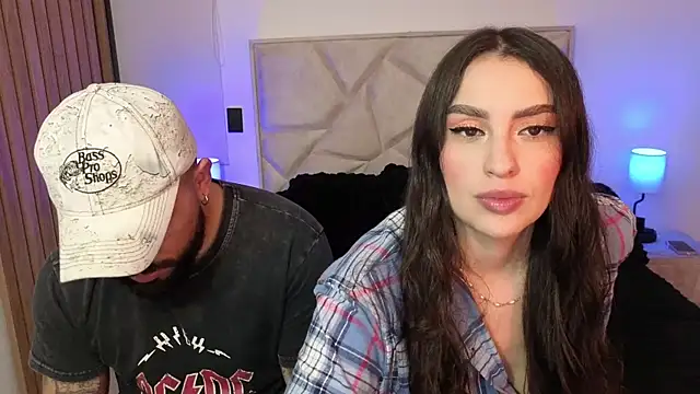 Snapshot of teseo_and_afroditha_ chatting on 02/28/26, 03:28 teseo and afroditha online show from 02/28/26, 03:28