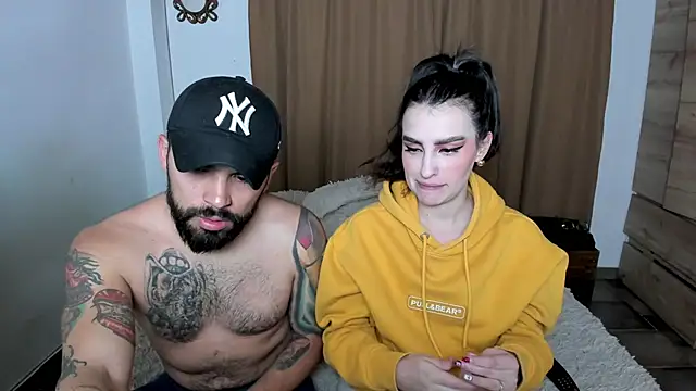 teseo and afroditha  online show from 01/24/25, 01:13