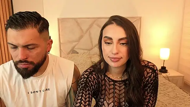 teseo and afroditha  online show from 10/22/25, 04:01