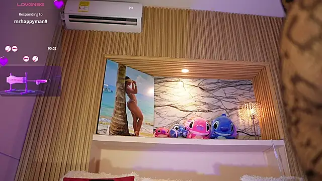 adri crof online show from 12/04/25, 04:33