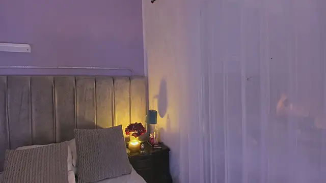 EvaaStevens online show from 12/02/25, 03:25