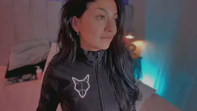 EvaaStevens online show from 04/16/26, 08:20