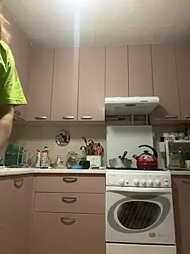 AlisaKissss online show from 12/21/25, 06:53