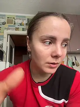 AlisaKissss online show from 12/18/25, 07:13