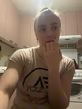 AlisaKissss online show from 11/10/25, 06:13