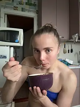 AlisaKissss online show from 05/30/26, 02:44