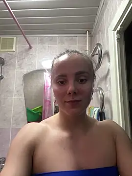 AlisaKissss online show from 12/18/25, 07:40