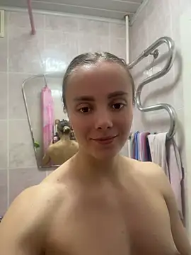 AlisaKissss online show from 05/21/26, 08:01