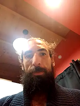 manucho2023 online show from 04/05/26, 11:00