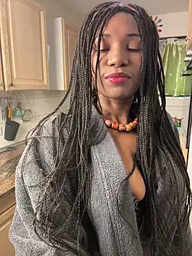 Shantel-Olivia online show from 02/18/26, 08:33