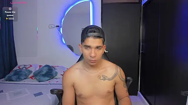 valentino santoss online show from 11/24/25, 12:16