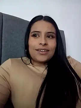 Snapshot of _elektrah chatting on 09/24/25, 10:59  elektrah online show from 09/24/25, 10:59