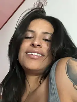 Snapshot of _elektrah chatting on 07/14/26, 02:27 elektrah online show from 07/14/26, 02:27
