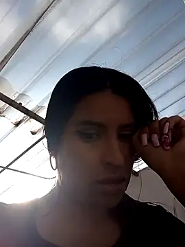 Snapshot of _elektrah chatting on 09/19/25, 09:19  elektrah online show from 09/19/25, 09:19