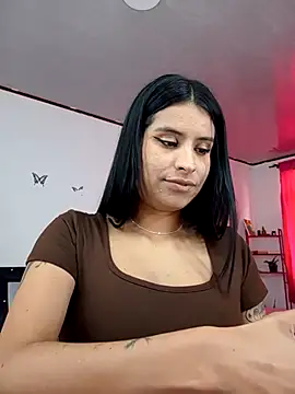 Snapshot of _elektrah chatting on 09/23/25, 08:38  elektrah online show from 09/23/25, 08:38