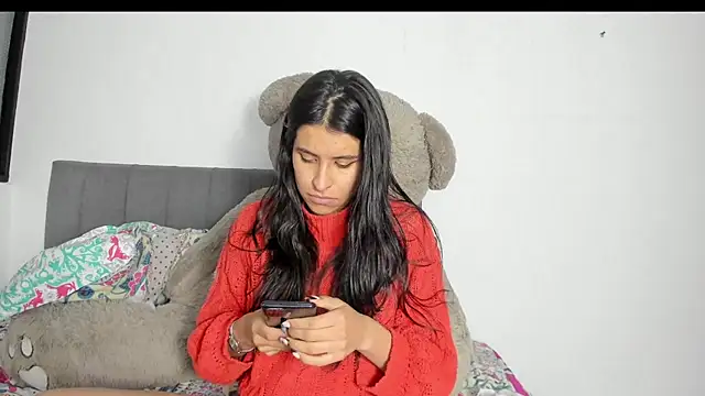 Snapshot of _elektrah chatting on 03/19/25, 11:14  elektrah online show from 03/19/25, 11:14