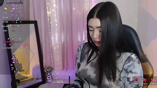 mily thomson b  online show from 04/05/26, 10:16