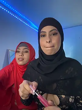 Snapshot of JannaNader12 chatting on 10/05/25, 06:42 JannaNader12 online show from 10/05/25, 06:42