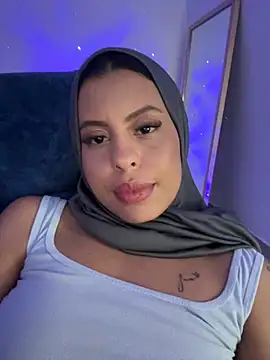 Snapshot of JannaNader12 chatting on 03/09/25, 09:14 JannaNader12 online show from 03/09/25, 09:14