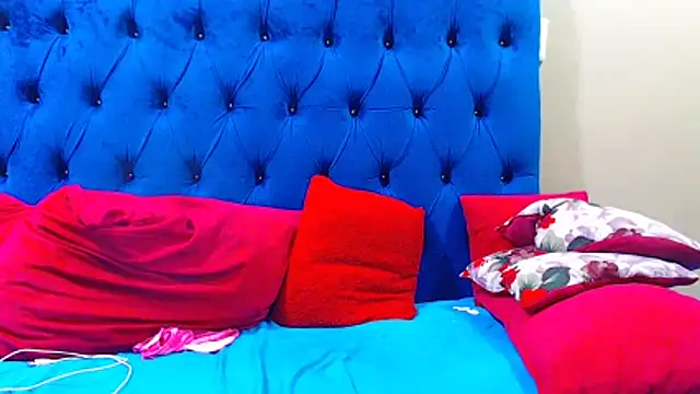 Snapshot of ebonycandy10 chatting on 03/06/26, 06:03 ebonycandy10 online show from 03/06/26, 06:03