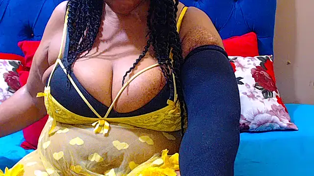 ebonycandy10 online show from 11/14/25, 04:49