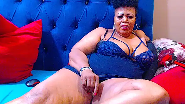 ebonycandy10 online show from 02/28/26, 04:28