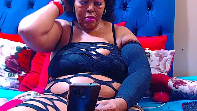 ebonycandy10 online show from 10/22/25, 07:30