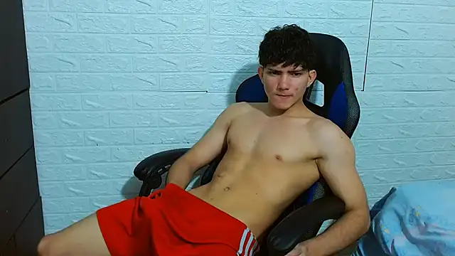 james scott18 online show from 01/31/25, 02:04