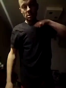 Ostry9333 online show from 12/15/25, 09:09