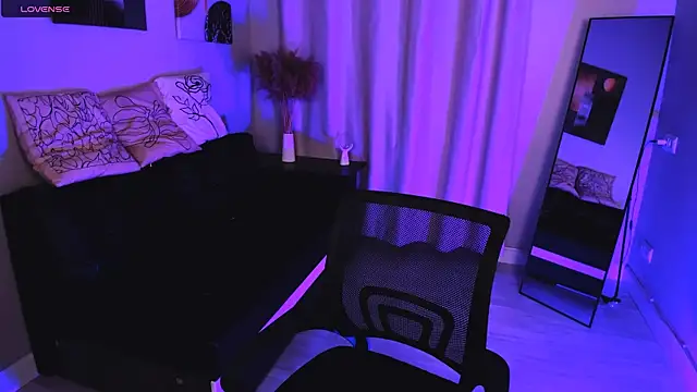 Lily xBabe online show from 04/12/26, 11:46