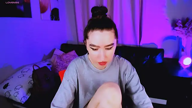 Lily xBabe online show from 09/11/25, 08:25