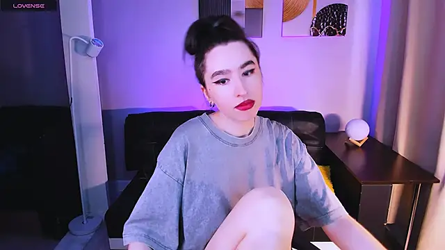Lily xBabe online show from 05/13/26, 02:02