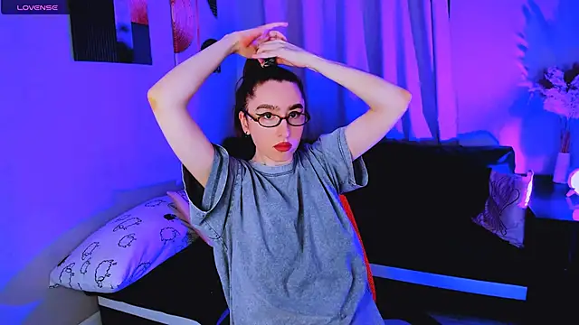 Lily xBabe online show from 11/12/25, 09:24