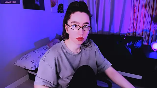 Snapshot of Lily_xBabe chatting on 02/15/26, 08:02 Lily xBabe online show from 02/15/26, 08:02