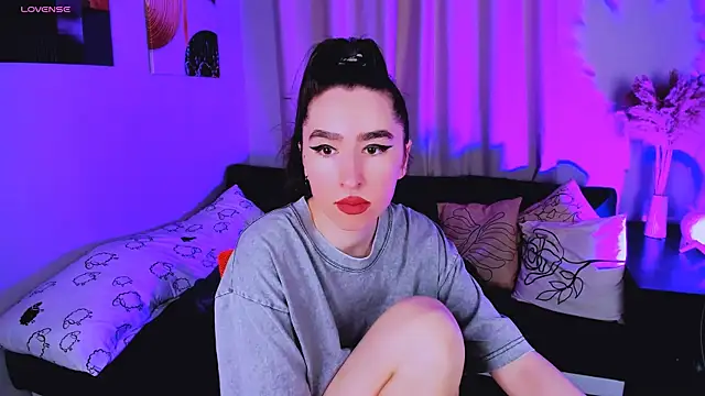 Lily xBabe online show from 09/28/25, 07:26