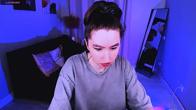 Lily xBabe online show from 03/25/26, 07:41