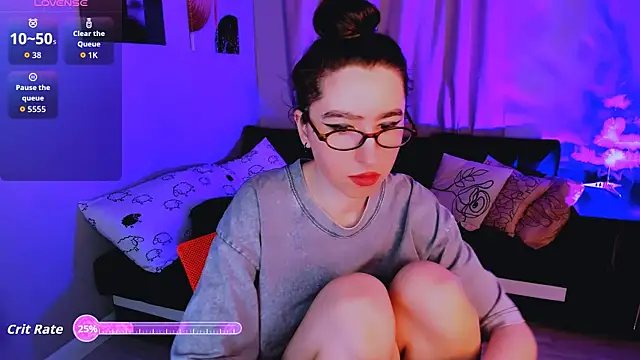 Lily xBabe online show from 12/17/25, 01:49