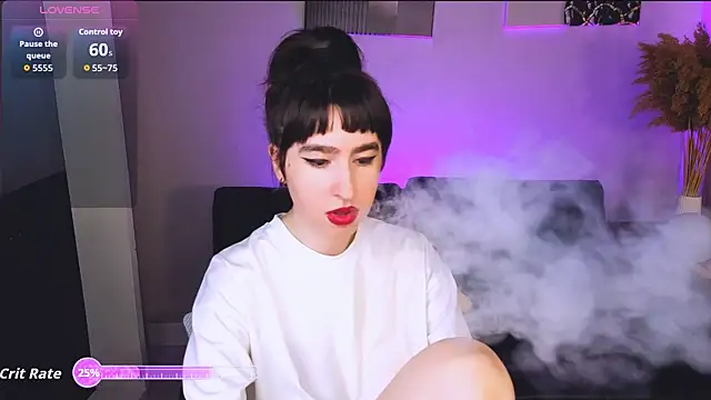 Snapshot of Lily_xBabe chatting on 07/16/26, 02:25 Lily xBabe online show from 07/16/26, 02:25